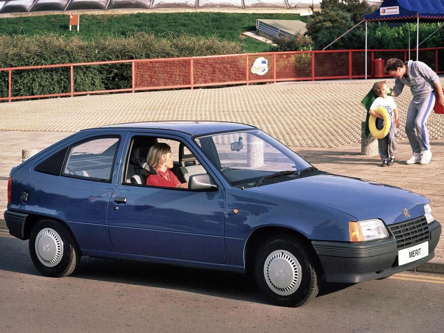 Vauxhall Astra Merit 3-Door '1986